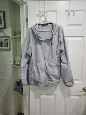 Under Armour Men's Light Gray Windbreaker Jacket